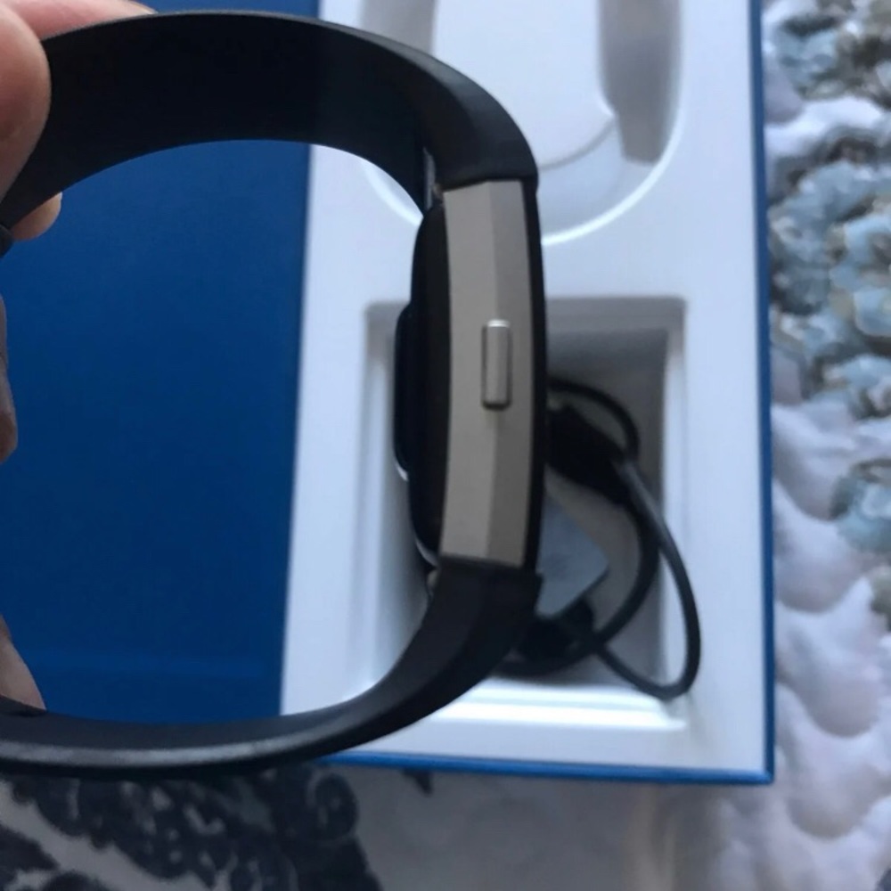 Fitbit Charge 2 - Picture 4 of 8